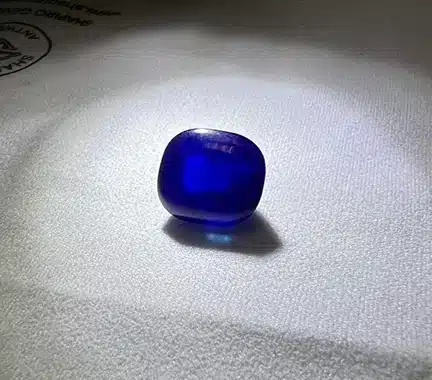 saphir bleu